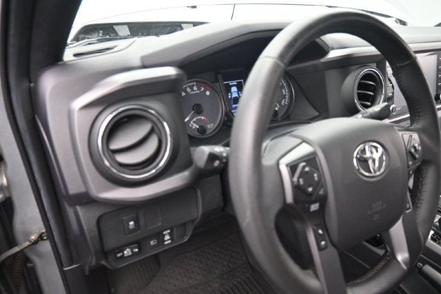 Used 2023 Toyota Tacoma TRD Off-Road AWD/4WD image 26