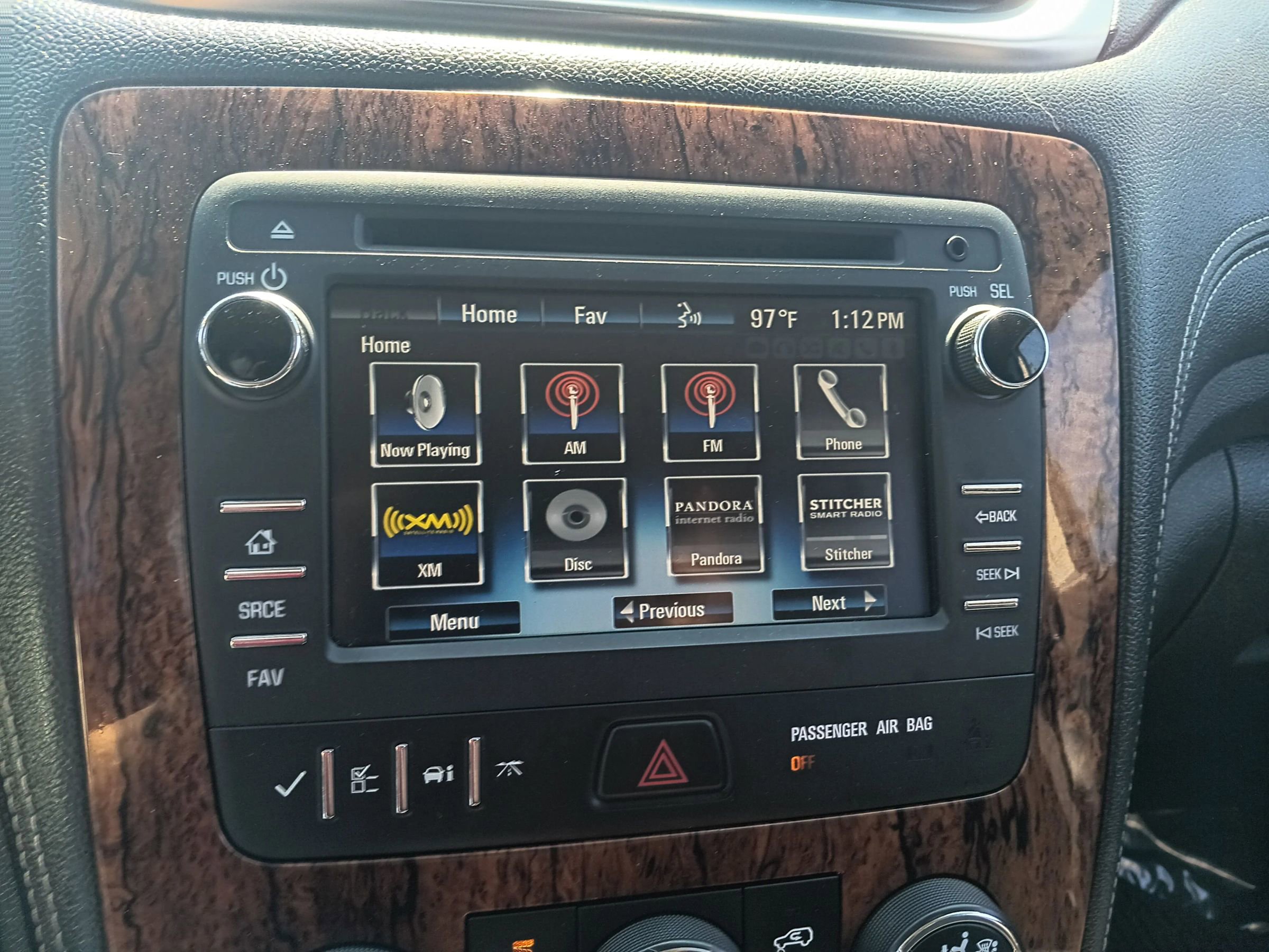 Used 2014 Chevrolet Traverse LT w/ All-Star Edition image 21