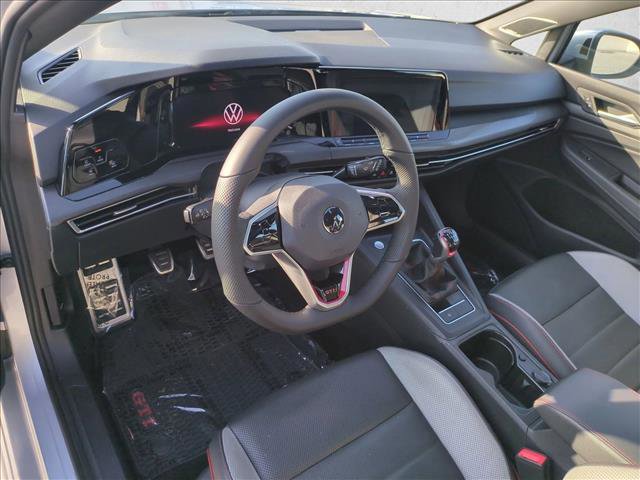 Used 2022 Volkswagen GTI SE FWD image 10