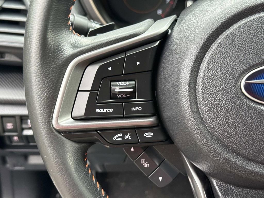 Used 2018 Subaru Crosstrek 2.0i Premium w/ Eyesight System image 39