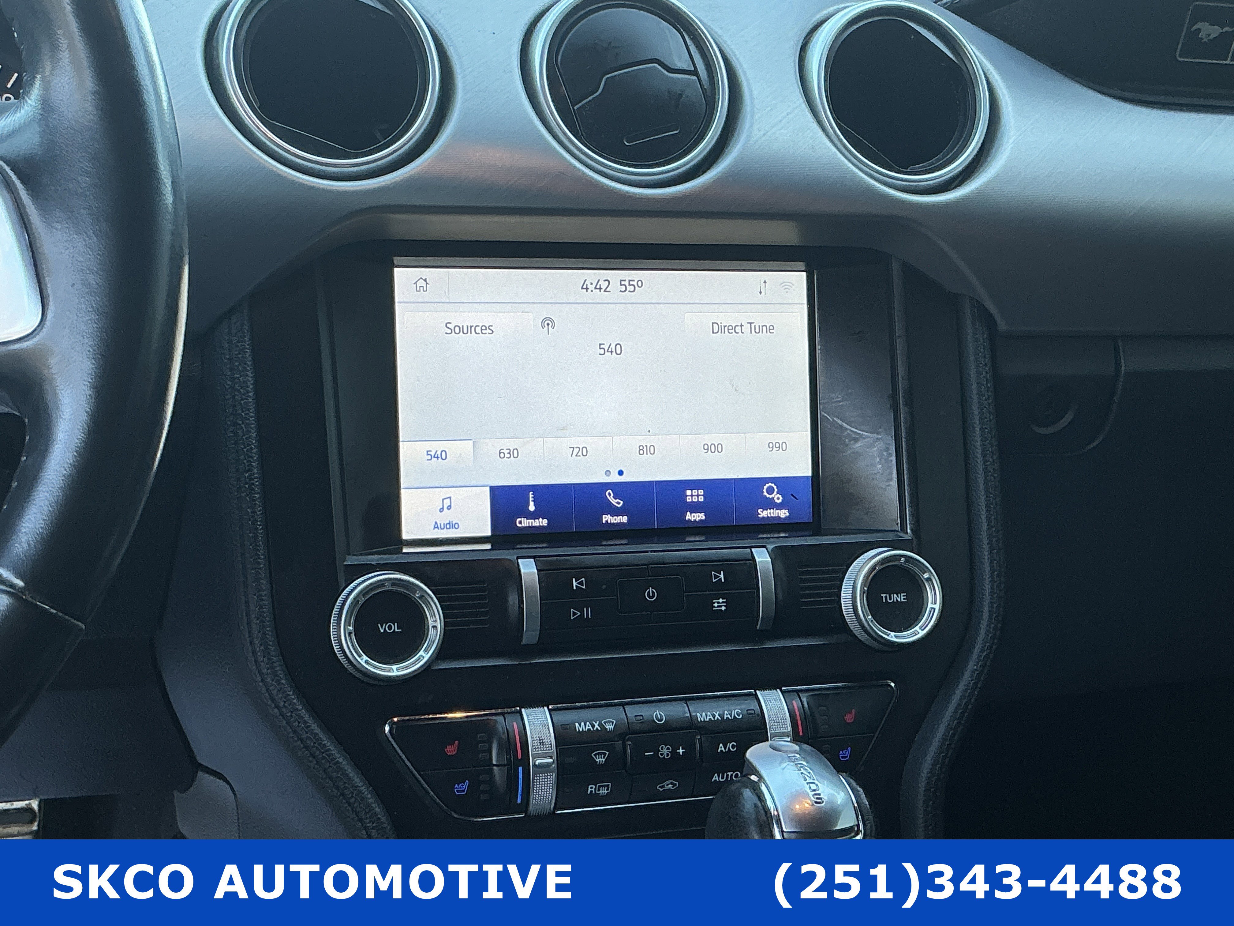 Used 2020 Ford Mustang Premium image 18