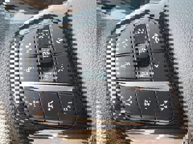 Used 2021 Ford Escape SEL w/ Technology Package image 23