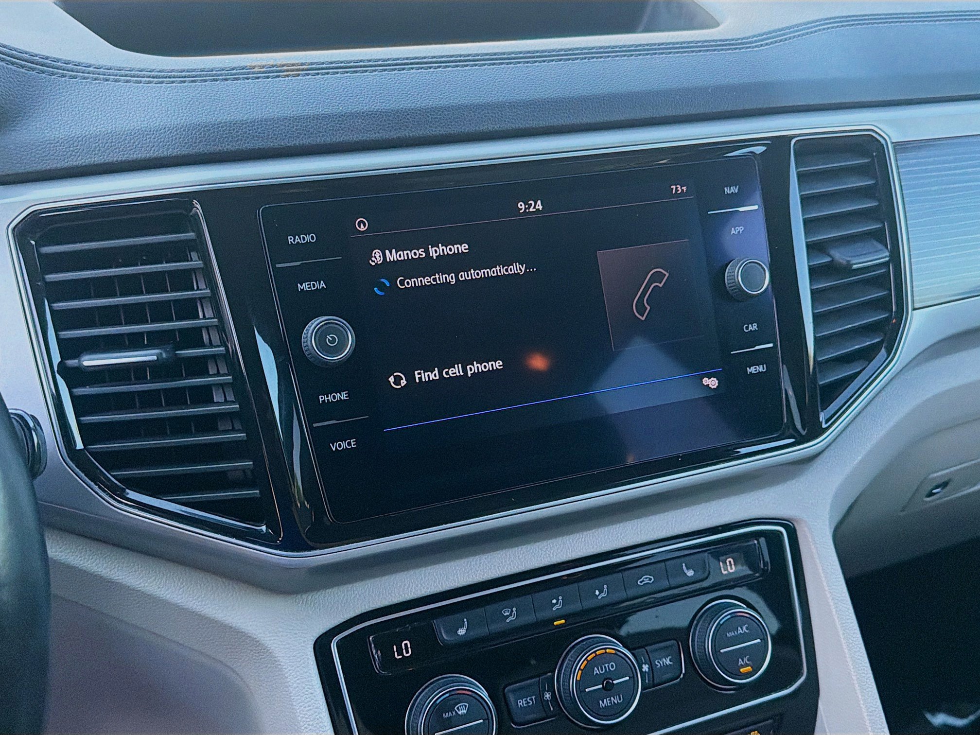 Used 2019 Volkswagen Atlas SEL R-Line image 12