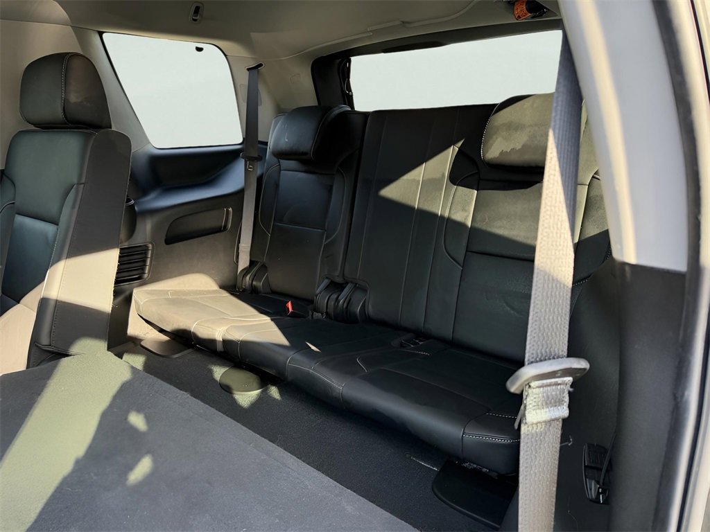 Used 2019 Chevrolet Tahoe LT w/ RST Edition image 32