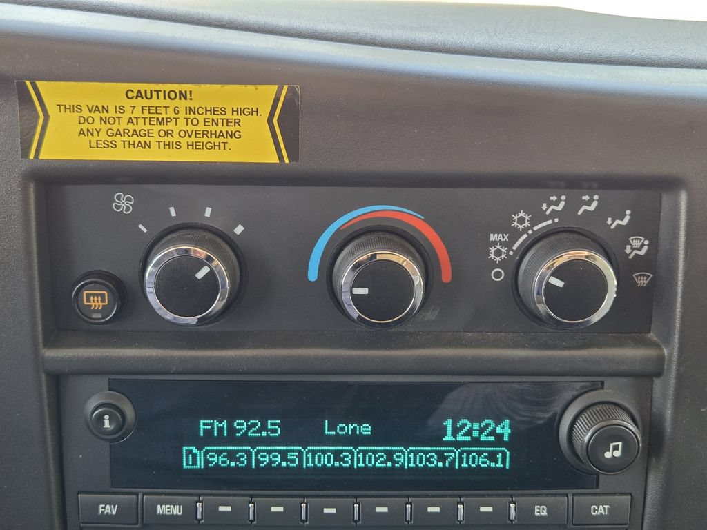 Used 2025 Chevrolet Express 3500 LS RWD image 18