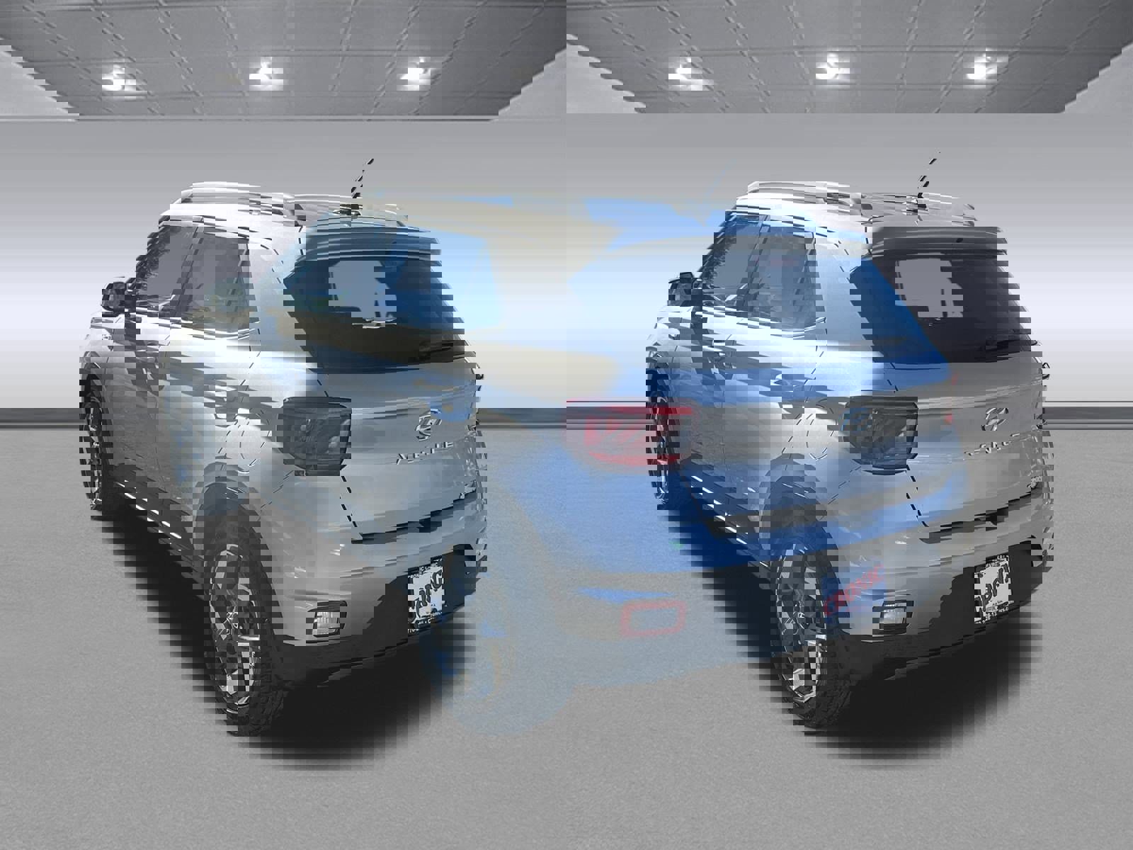 Used 2023 Hyundai Venue SEL image 5