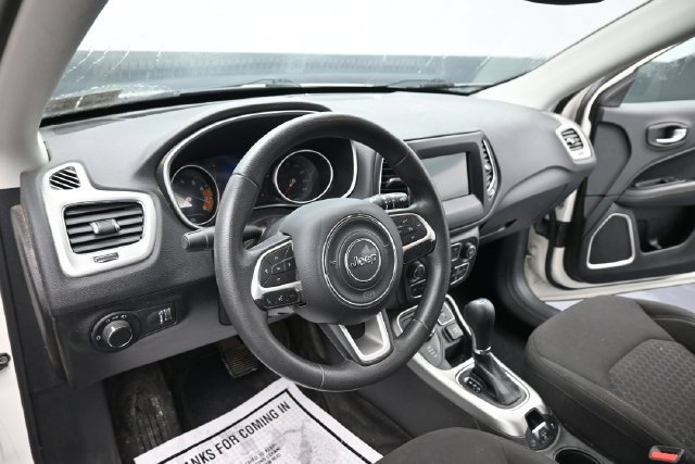 Used 2021 Jeep Compass Sport AWD/4WD image 8
