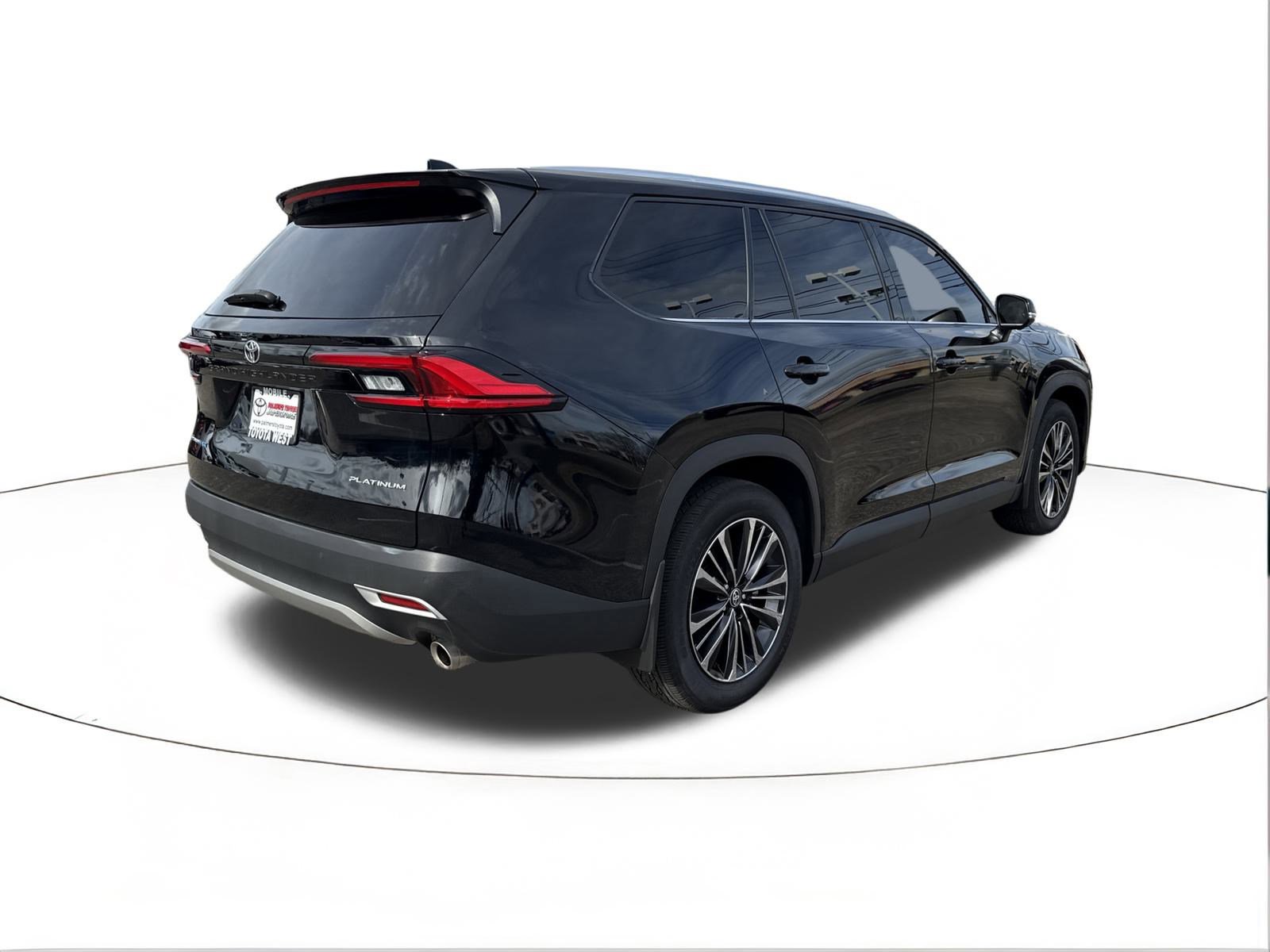 Used 2024 Toyota Grand Highlander AWD Hybrid image 3
