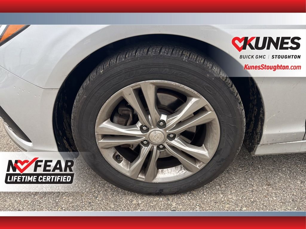 Used 2019 Hyundai Sonata Limited image 16