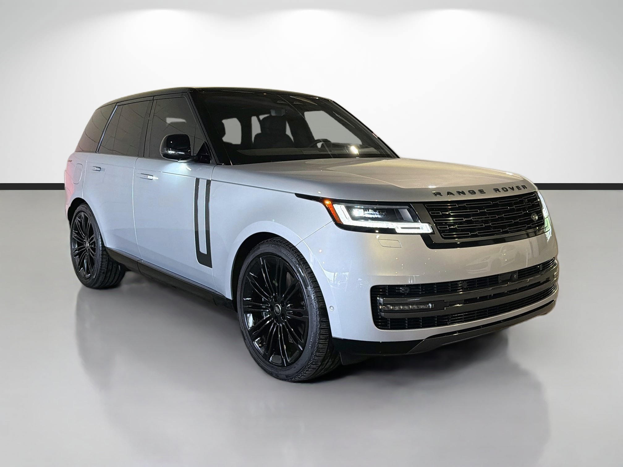 Certified 2025 Land Rover Range Rover SE AWD/4WD image 7