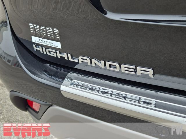 Certified 2026 Toyota Highlander Platinum image 4
