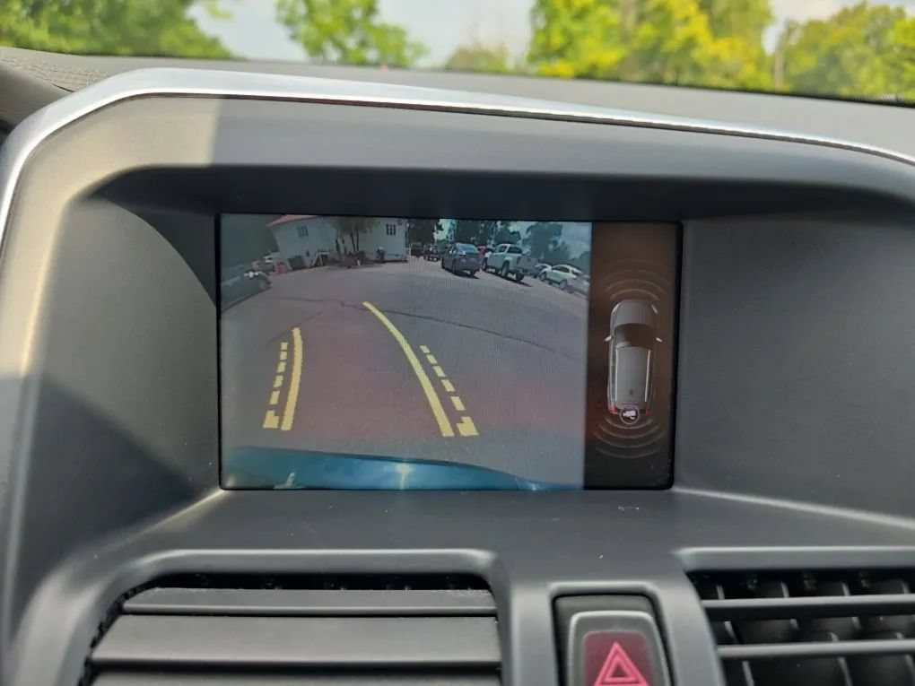 Used 2015 Volvo XC60 T5 Premier Plus FWD image 29