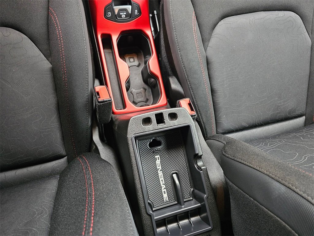 Used 2021 Jeep Renegade Trailhawk w/ Trailer Tow Group image 24