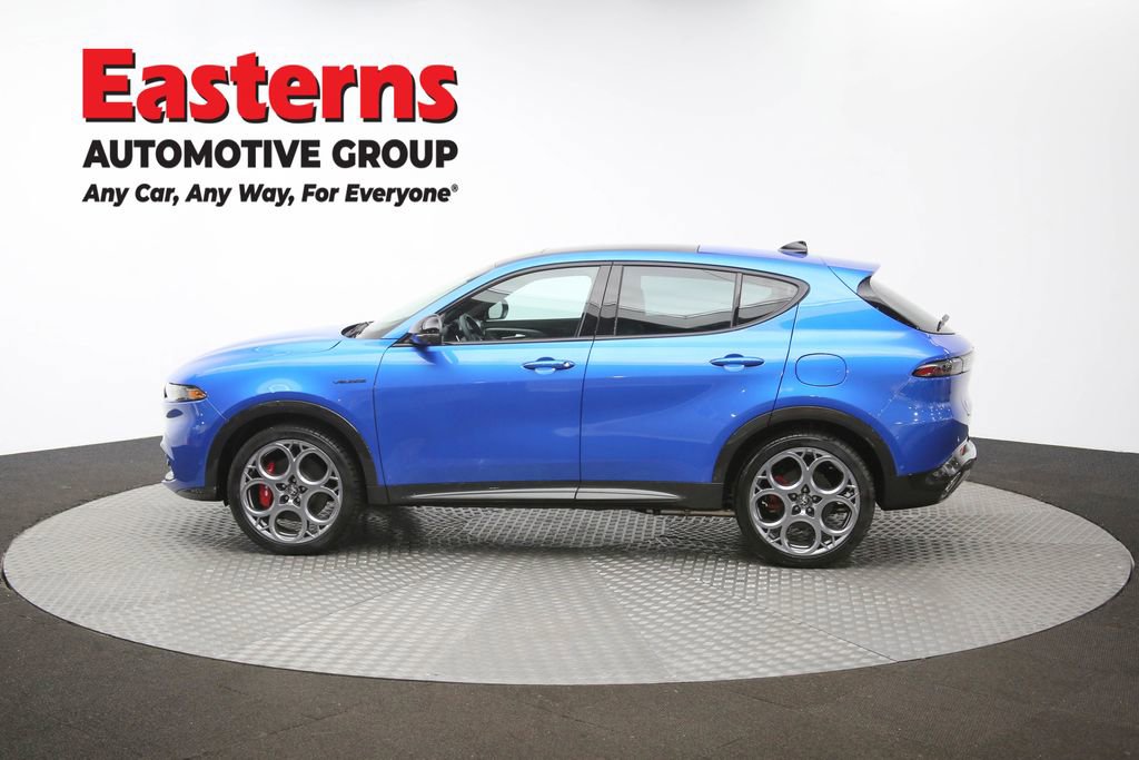 Used 2024 Alfa Romeo Tonale Veloce AWD/4WD image 58