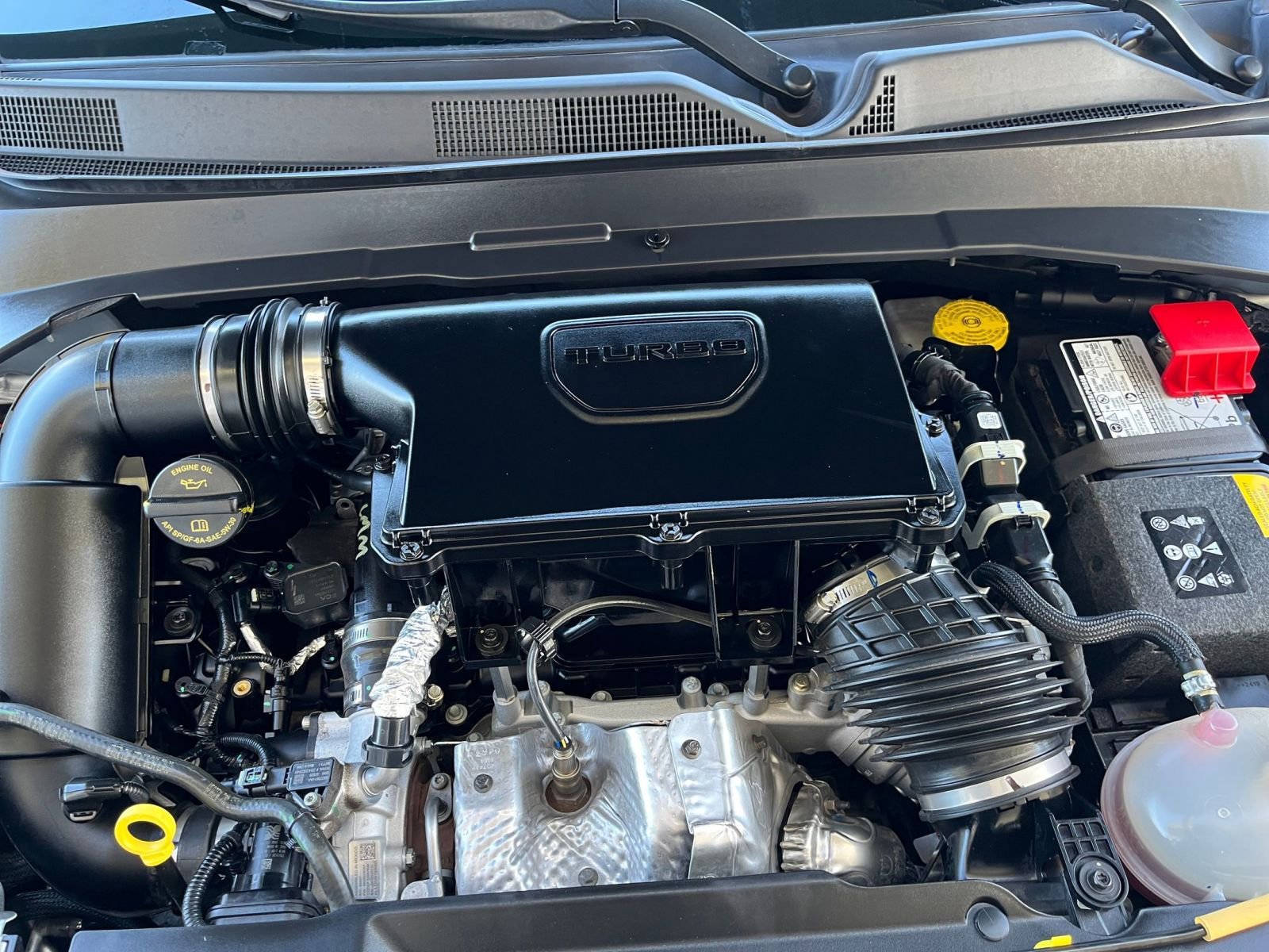 Used 2025 Jeep Compass Limited image 33