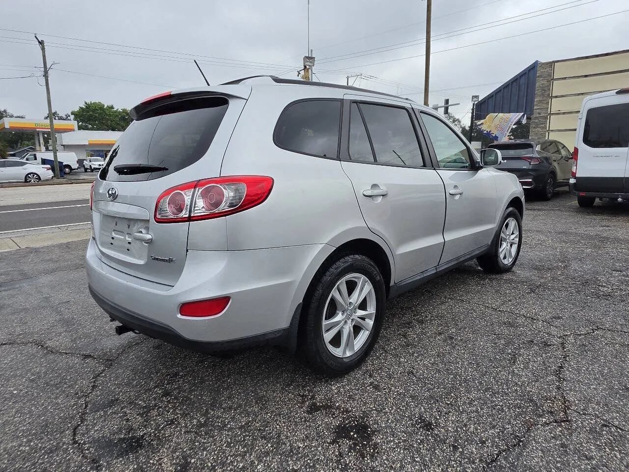 Used 2011 Hyundai Santa Fe SE FWD image 6