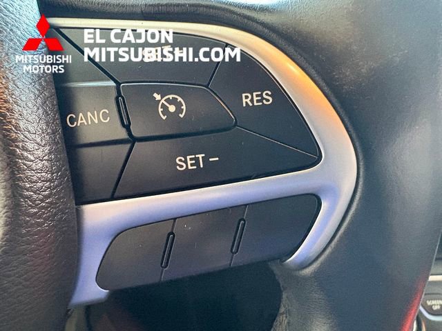 Used 2016 Chrysler 200 Limited w/ Convenience Group image 21