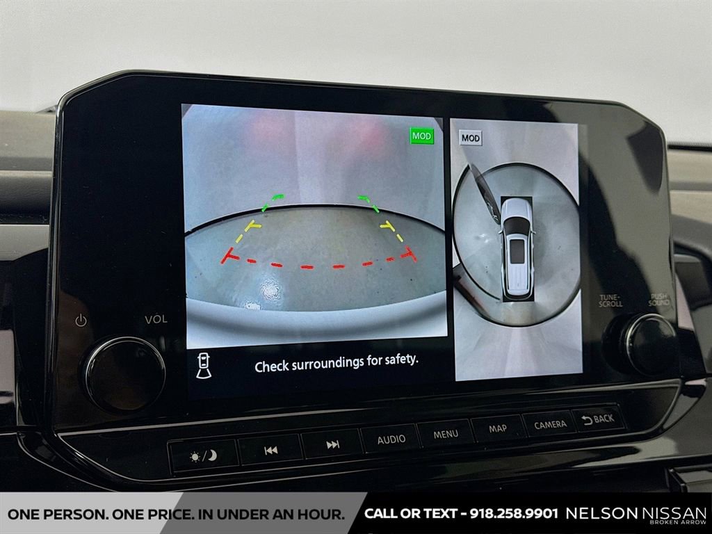 New 2025 Nissan Pathfinder Platinum w/ Black Appearance Package image 14