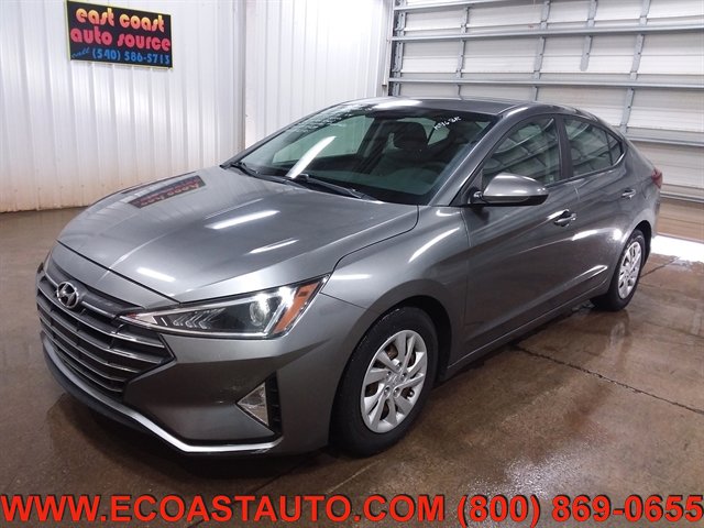 Used 2019 Hyundai Elantra SE FWD image 4