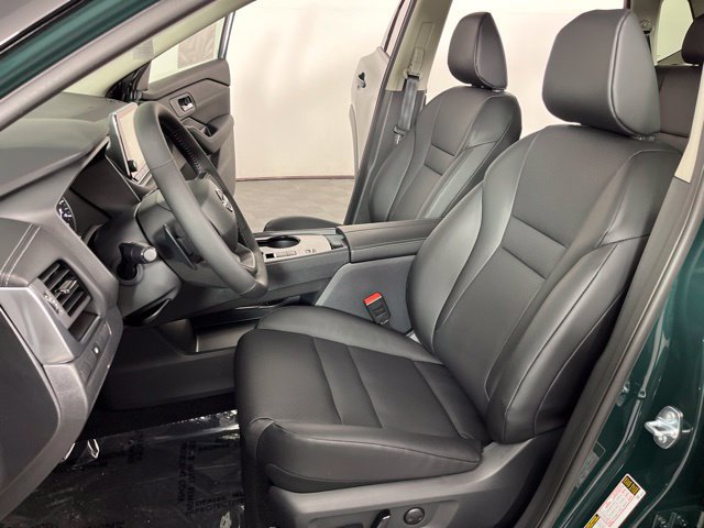 New 2026 Nissan Rogue Dark Armor FWD image 19