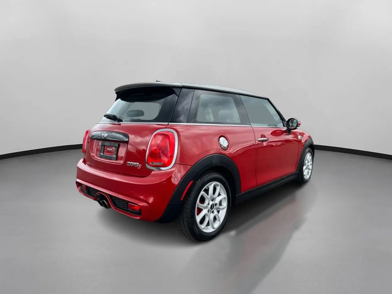Used 2017 MINI Cooper S image 5