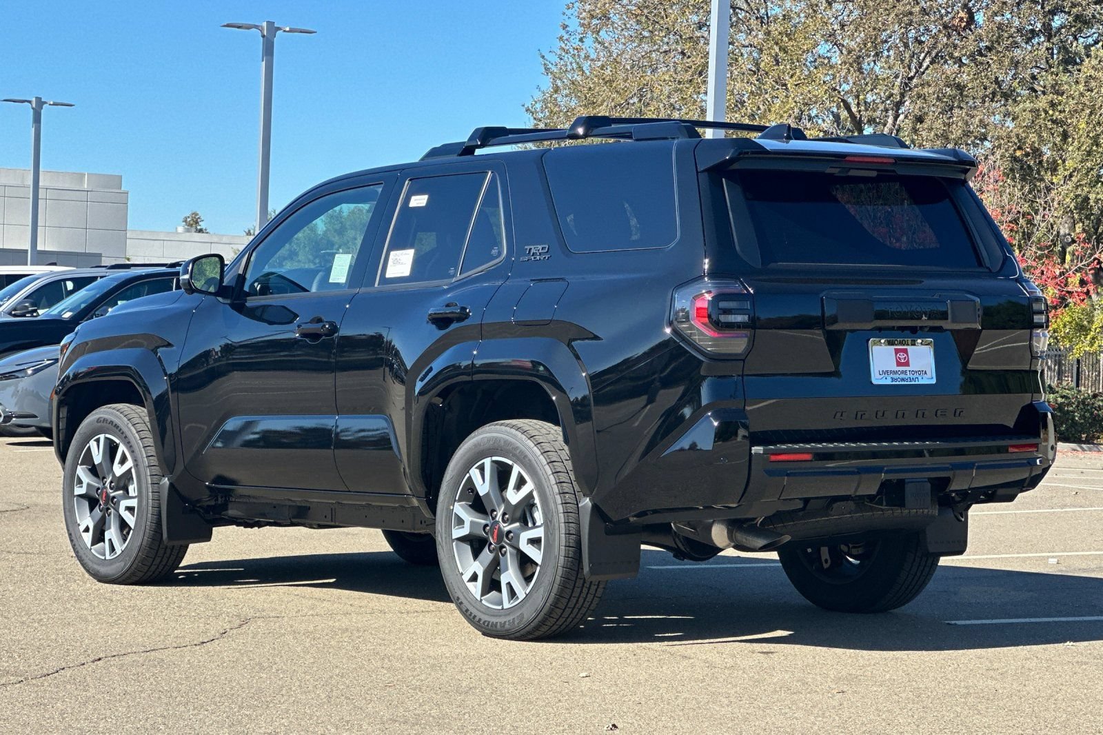 New 2025 Toyota 4Runner TRD Sport Premium AWD/4WD image 6
