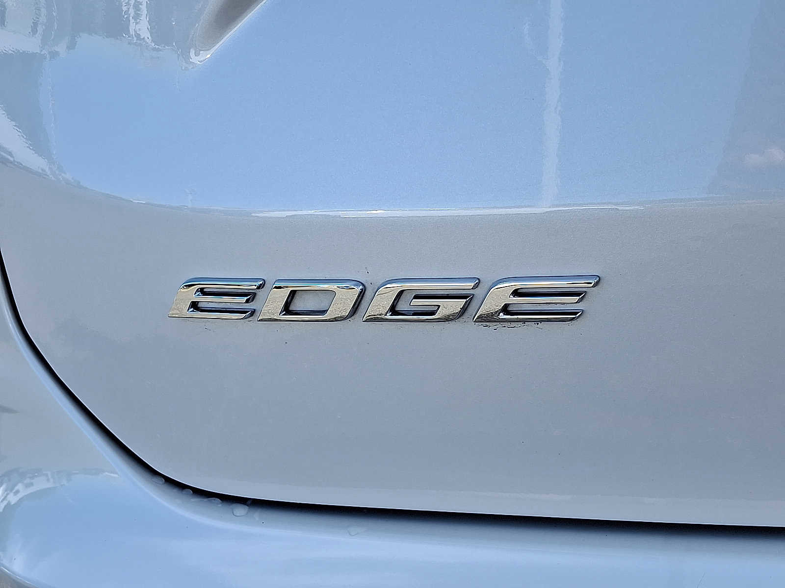 Used 2019 Ford Edge Titanium w/ Equipment Group 301A image 34