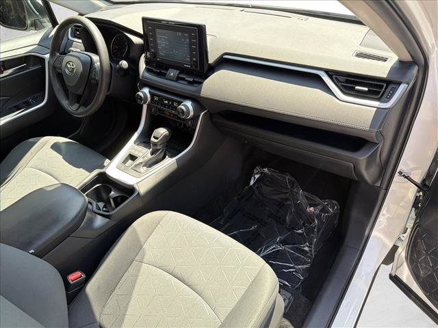 Used 2020 Toyota RAV4 XLE w/ All Weather Liner Package AWD/4WD image 26