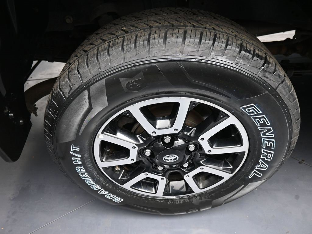 Certified 2020 Toyota Tundra 1794 Edition image 12