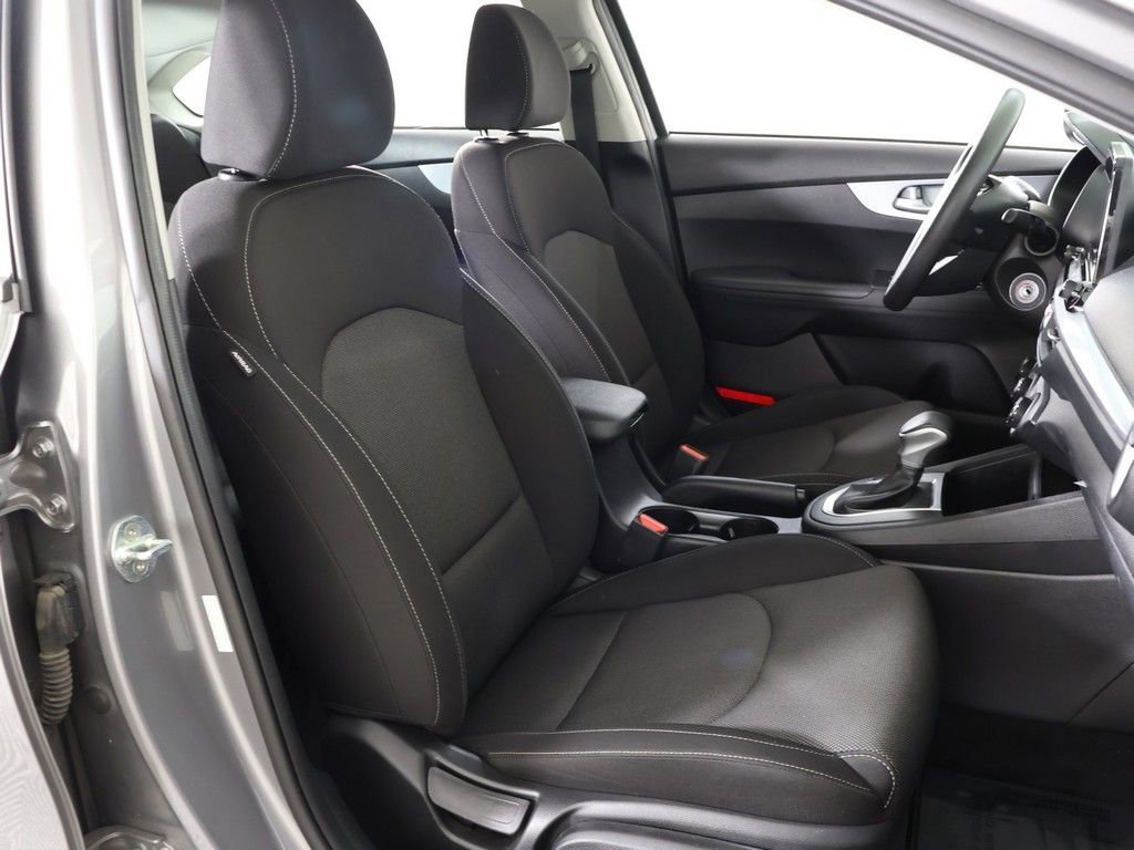 Used 2023 Kia Forte LXS FWD image 29