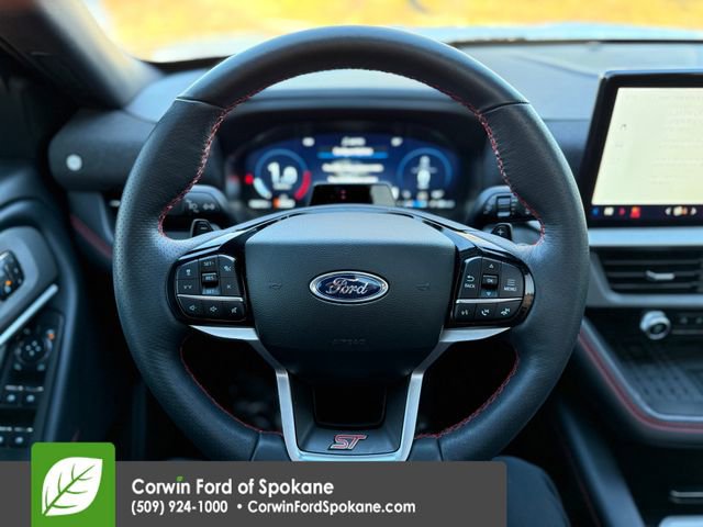 Certified 2025 Ford Explorer ST image 25