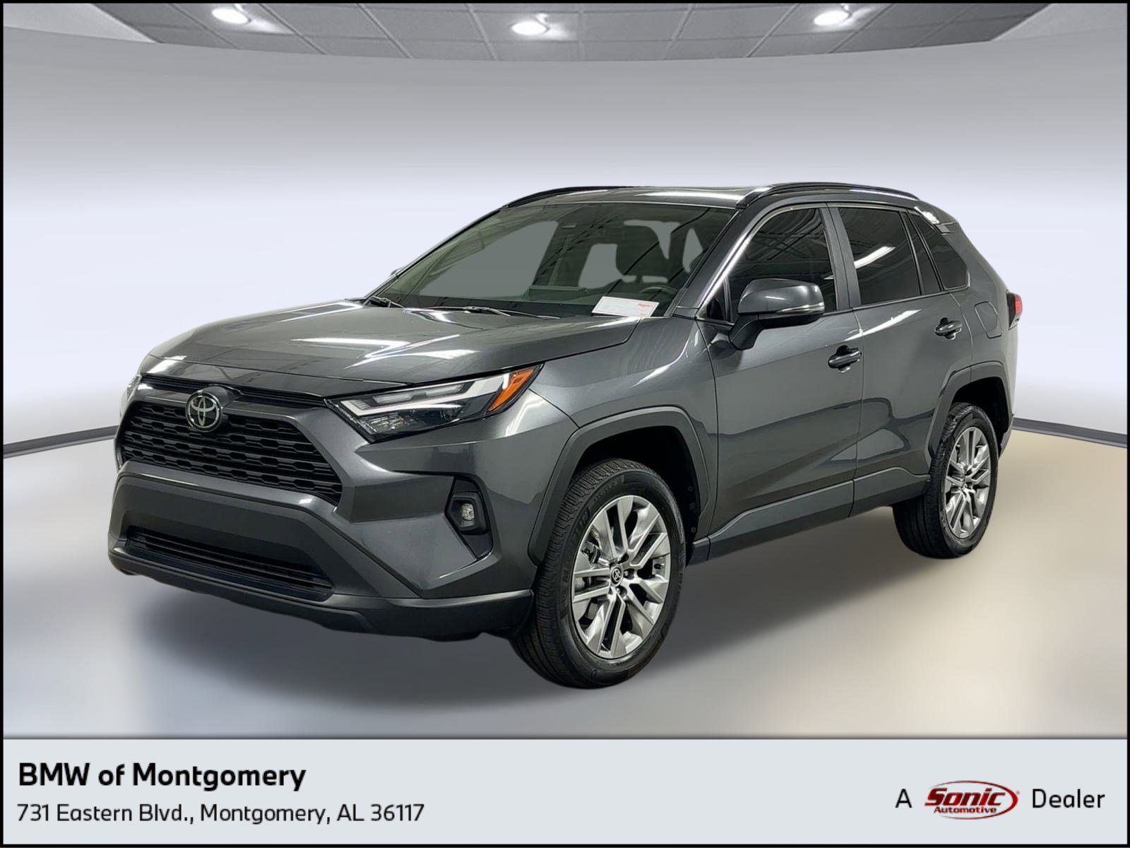 Used 2022 Toyota RAV4 XLE Premium image 1