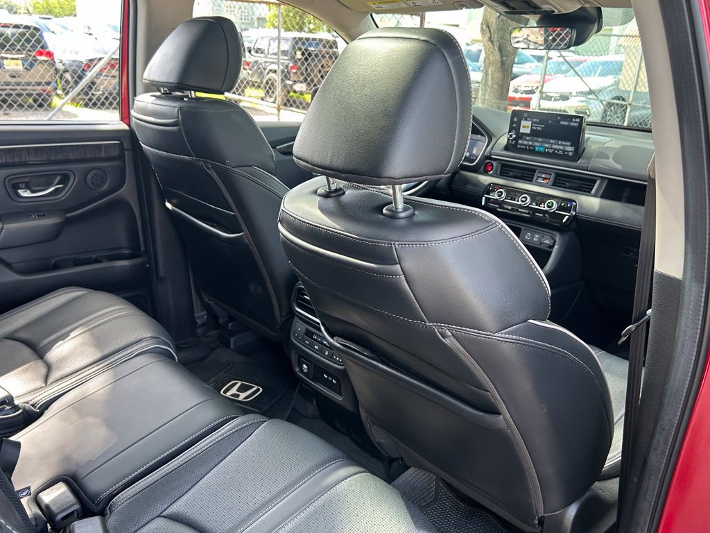 Used 2024 Honda Pilot Elite image 43