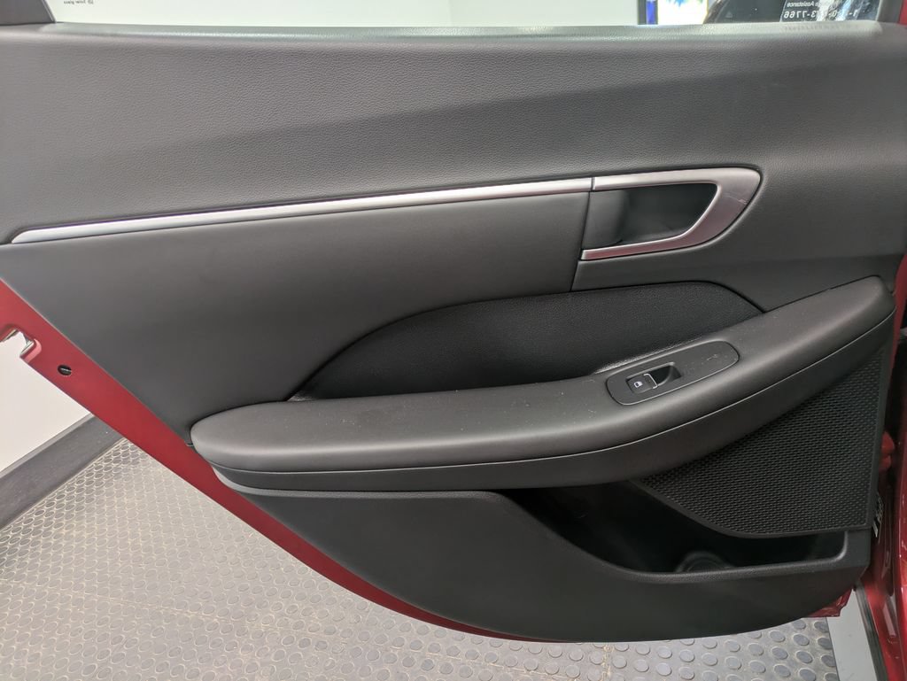 Certified 2024 Hyundai Sonata SEL FWD image 32