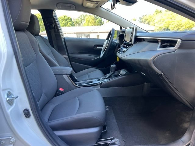 Used 2021 Toyota Corolla LE FWD image 21