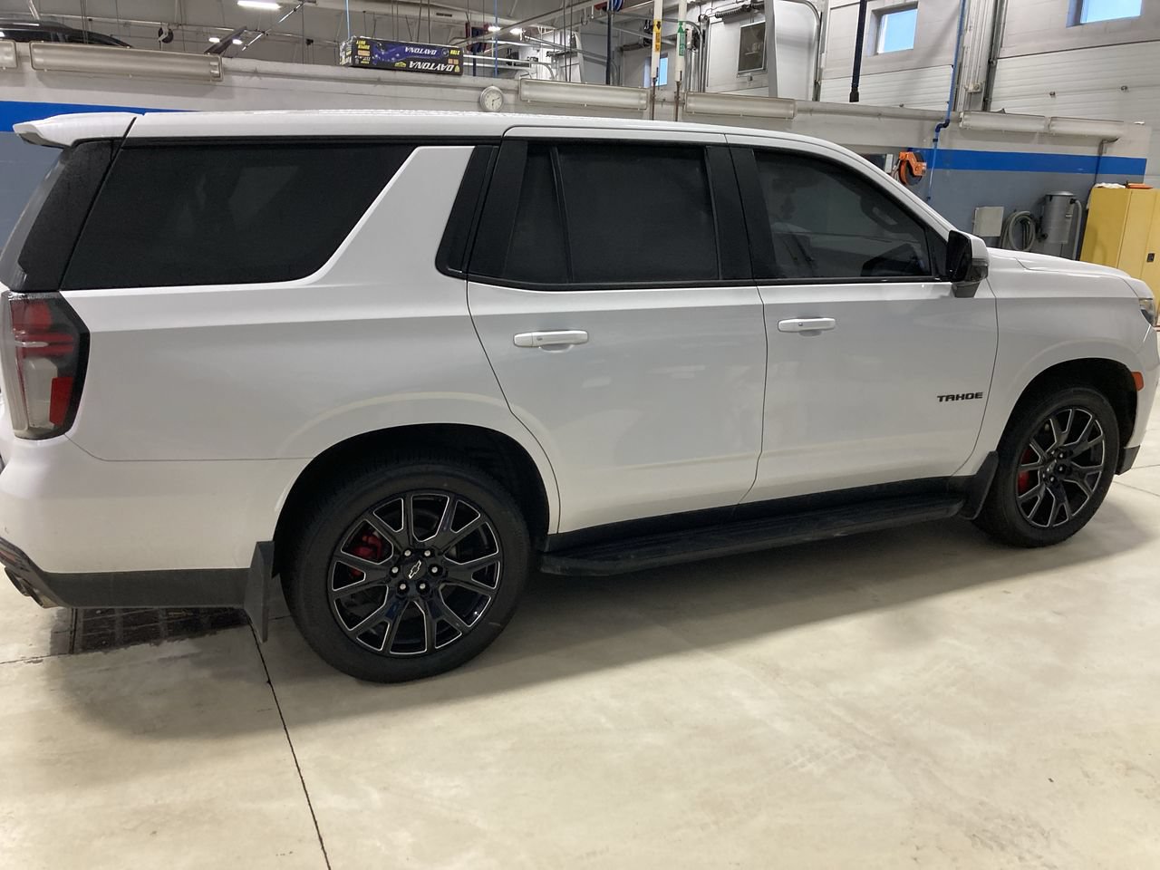 Used 2023 Chevrolet Tahoe RST w/ RST Performance Edition AWD/4WD image 8