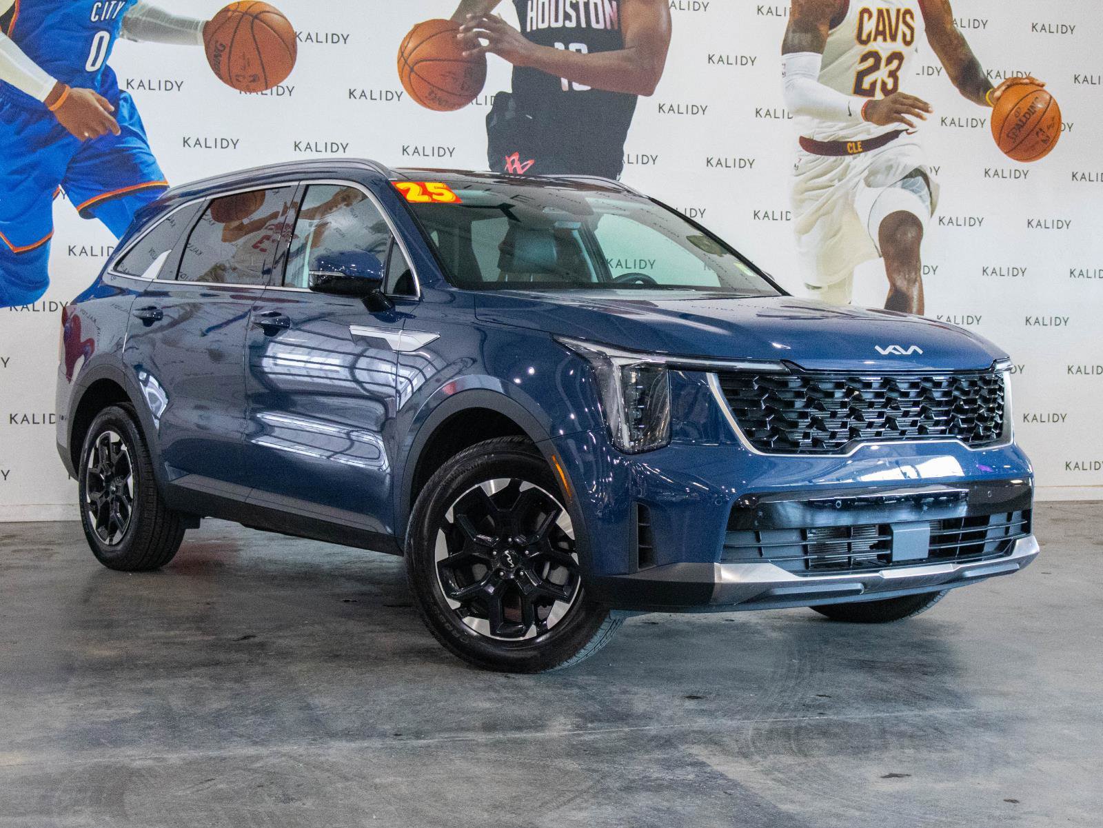 New 2025 Kia Sorento S w/ Panoramic Sunroof Package AWD/4WD image 2
