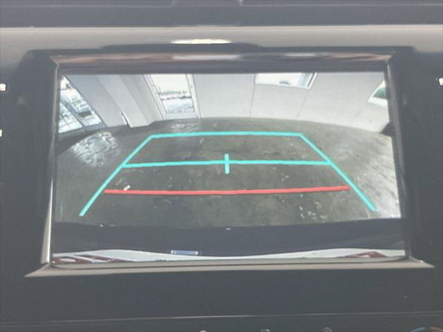 Certified 2018 Toyota Camry LE FWD image 11
