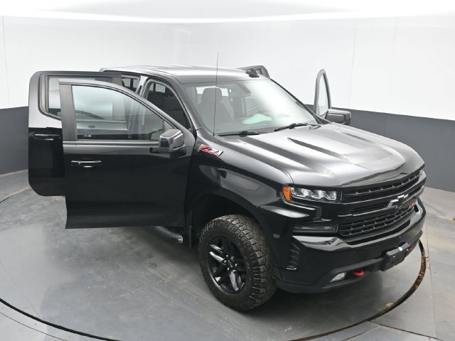 Used 2020 Chevrolet Silverado 1500 LT Trail Boss AWD/4WD image 49
