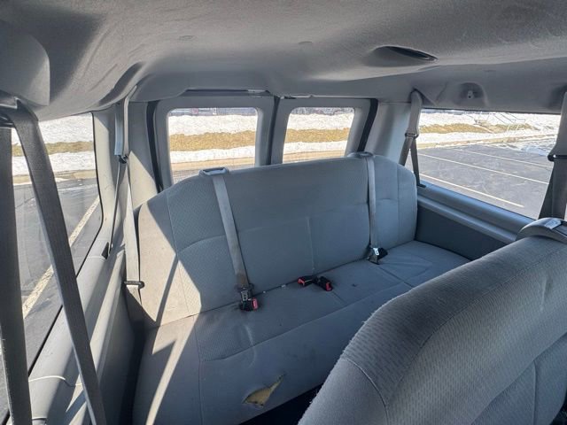 Used 2011 Ford E-350 and Econoline 350 XLT image 15