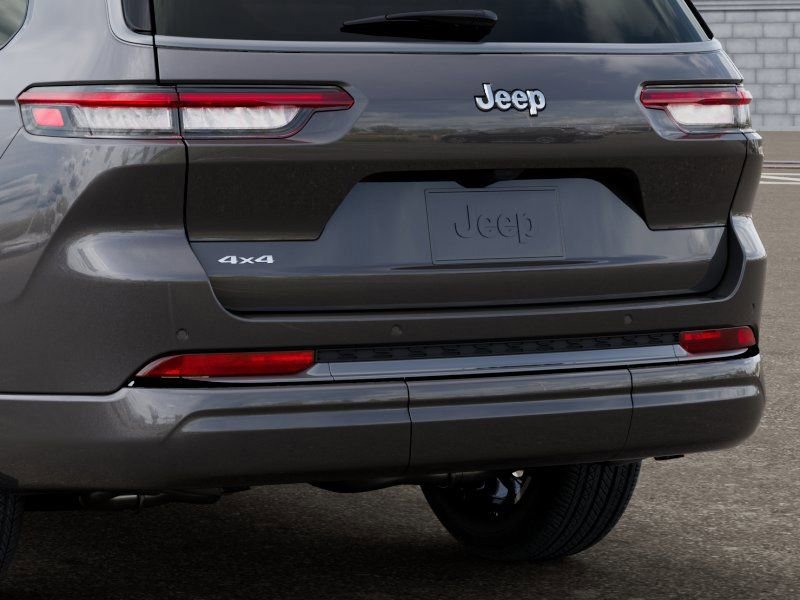 New 2026 Jeep Grand Cherokee L Limited AWD/4WD image 13