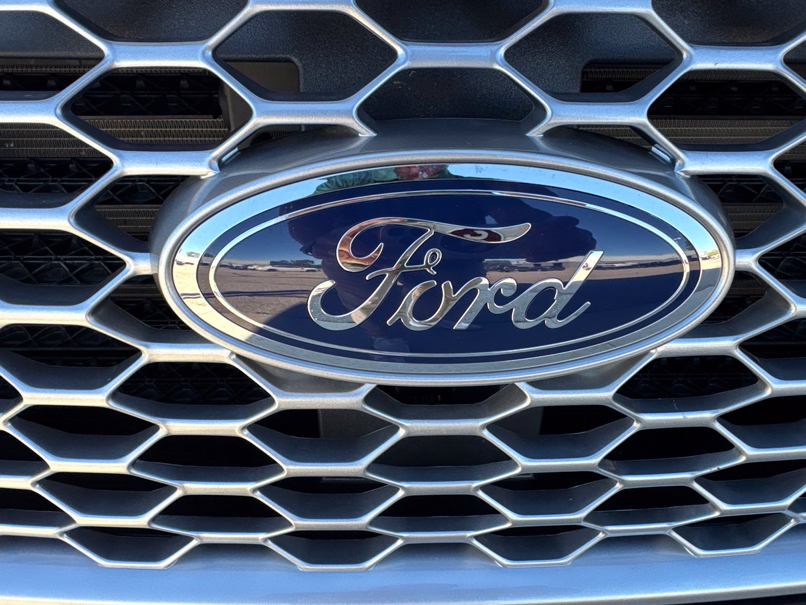 Certified 2024 Ford Edge SEL w/ Convenience Package AWD/4WD image 13