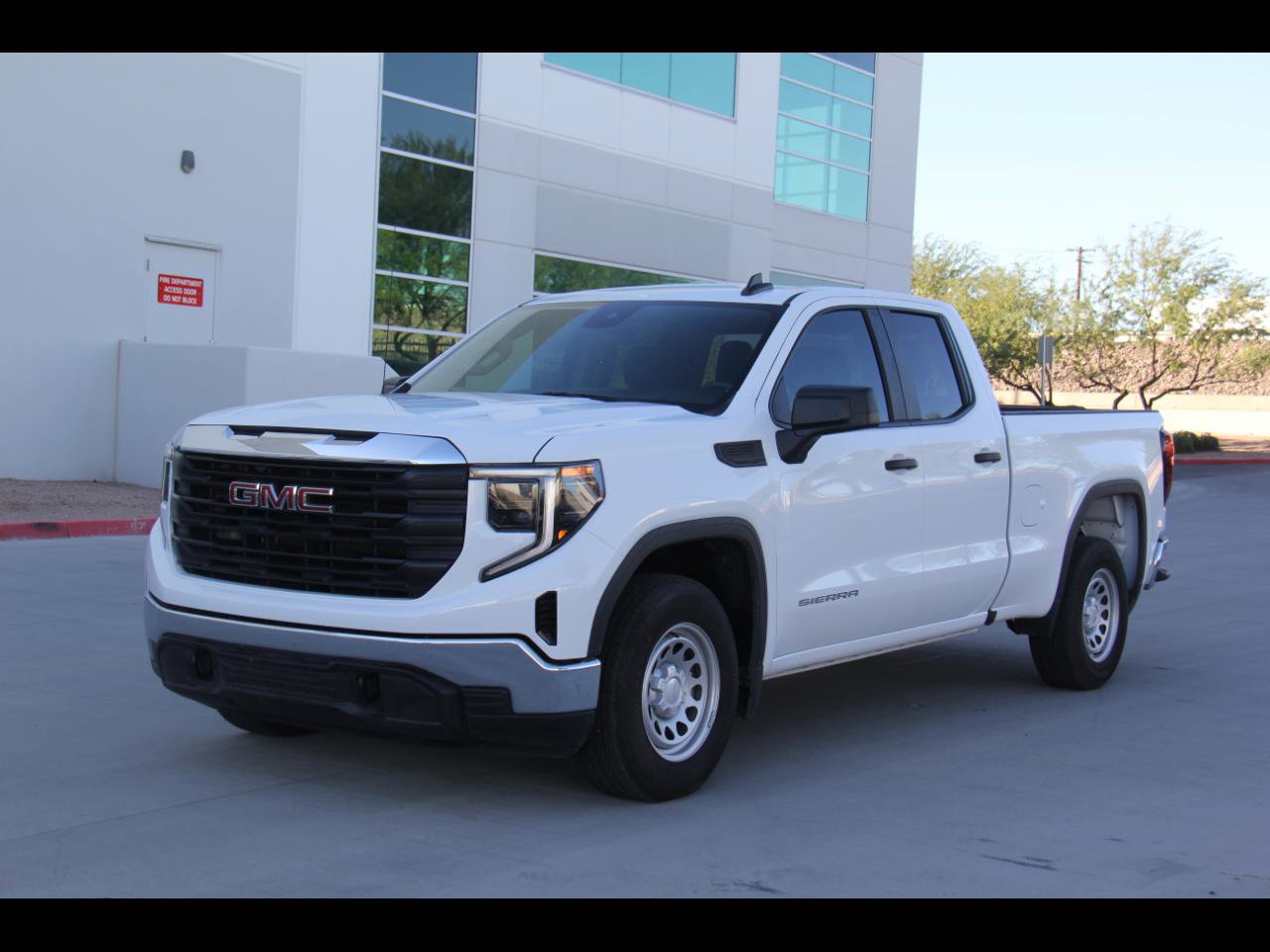 Used 2025 GMC Sierra 1500 Pro w/ Pro Value Package