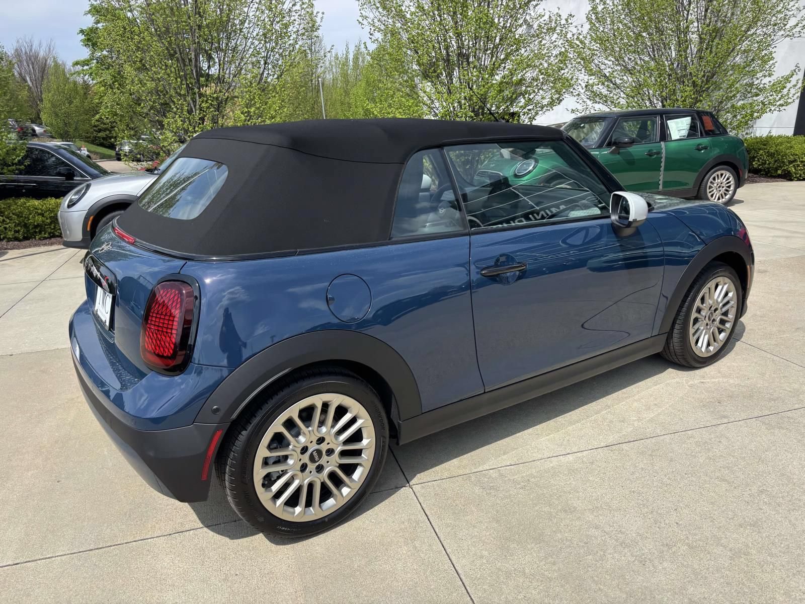 New 2026 MINI Cooper S FWD image 5