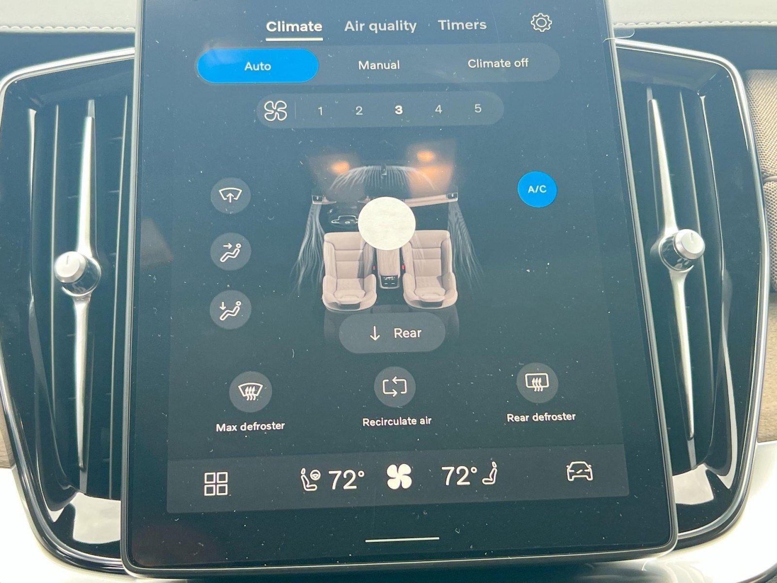 New 2026 Volvo XC90 B6 Ultra w/ Lounge Package image 20