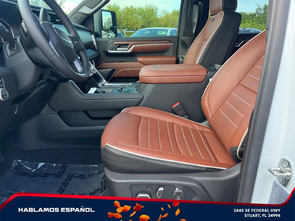 New 2026 GMC Sierra 2500 Denali Ultimate AWD/4WD image 9