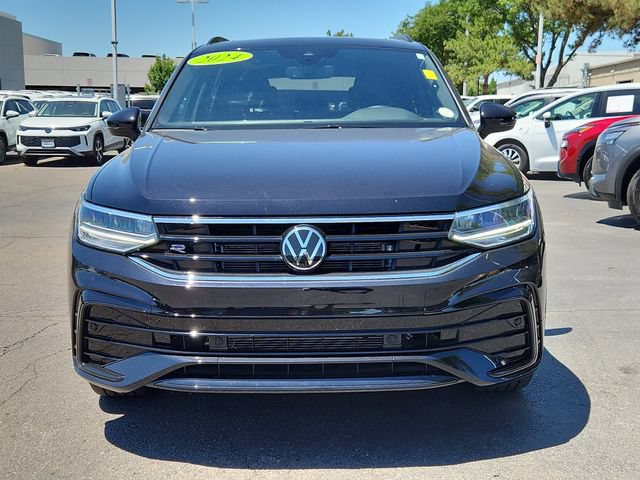 Certified 2024 Volkswagen Tiguan SE R-Line AWD/4WD image 5