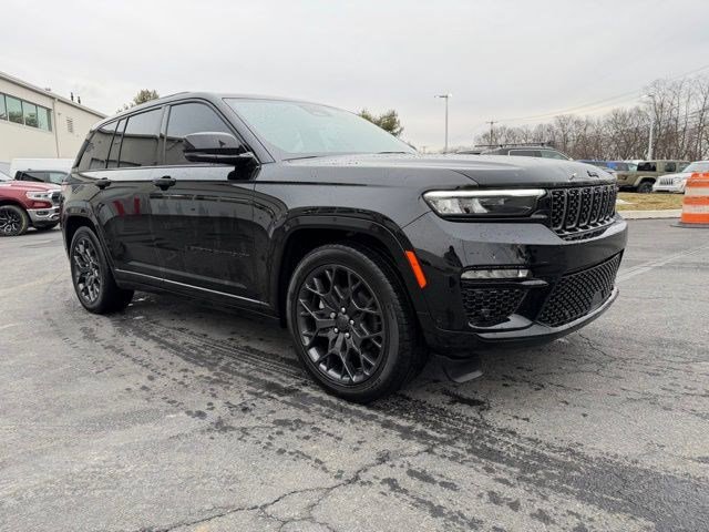 Certified 2024 Jeep Grand Cherokee Summit w/ Adv Protech Group IV image 9