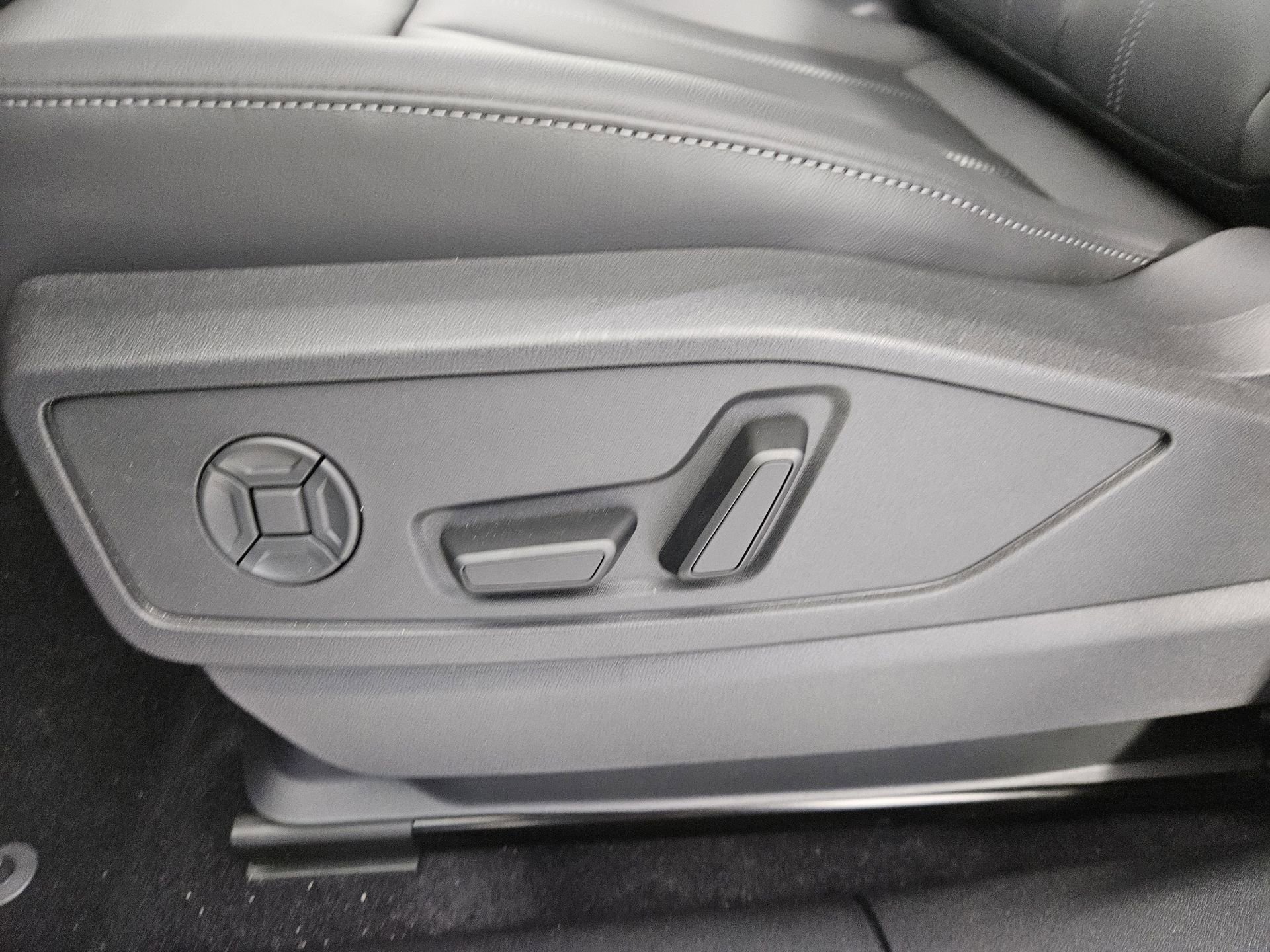 New 2026 Audi Q5 Premium Plus AWD/4WD image 16