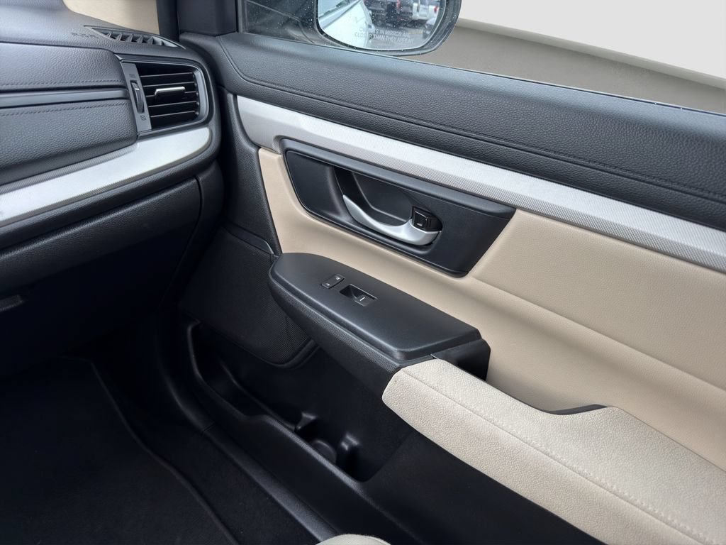 Used 2017 Honda CR-V LX image 17
